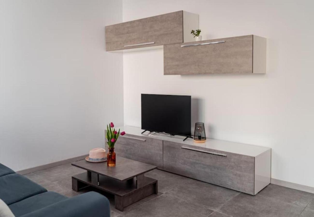 Amazing 2 Bed In Centre - Designer Finish Gzira